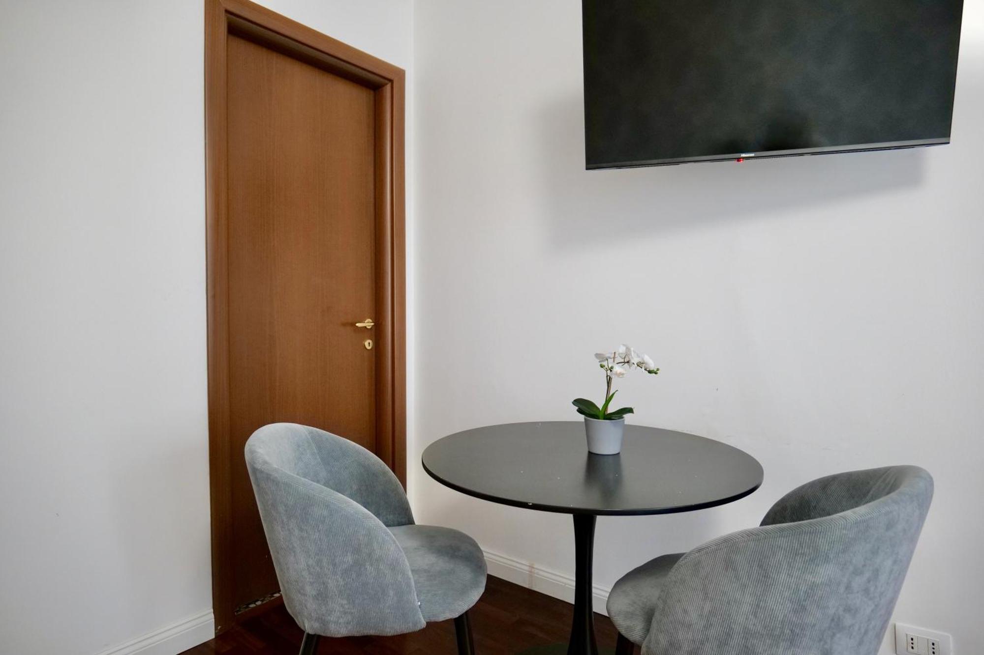 Palatino 28 Apartment Rome Bagian luar foto